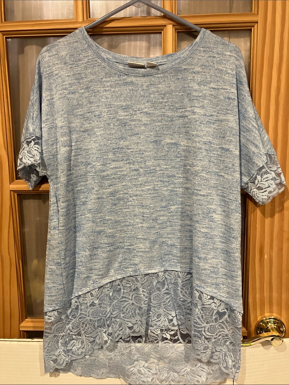 Chico's Heathered Light Blue Lace-Trim Tunic